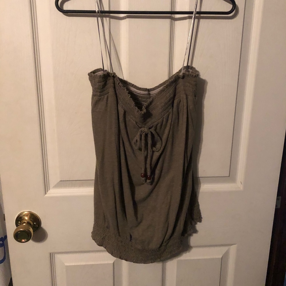 Strapless top
